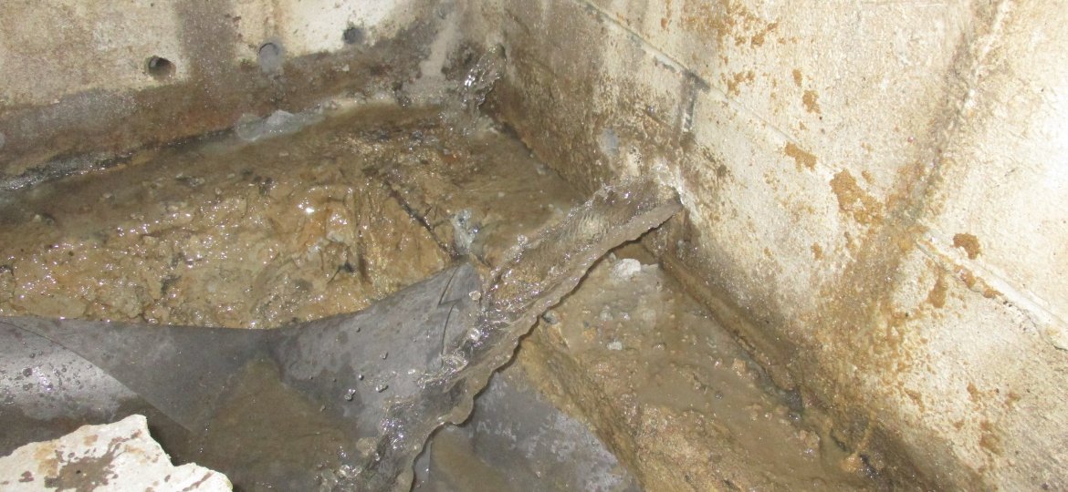 water-seeping-into-your-basement-langhorne-pa-aqua-dry-basement-waterproofing-3